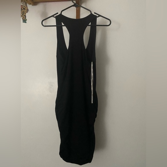 Guess raceback dresses size small - Picture 6 of 7